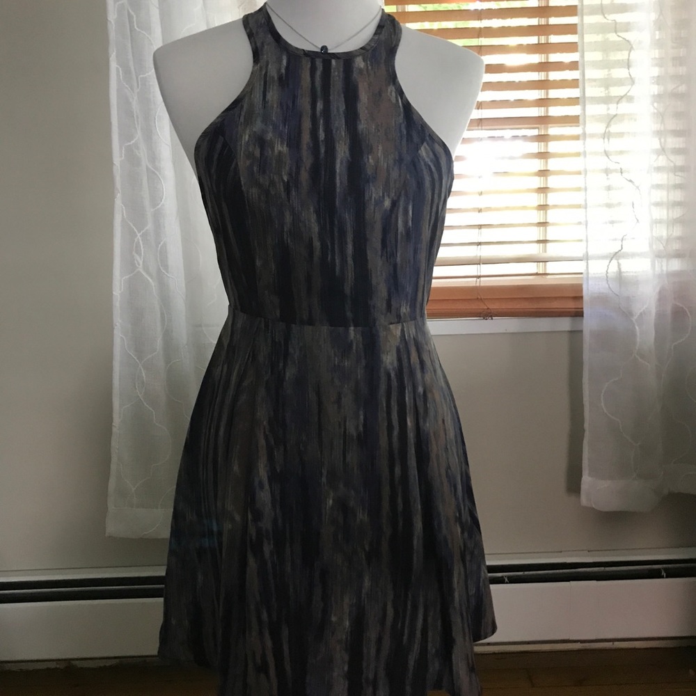 Blue sleeveless formal dress